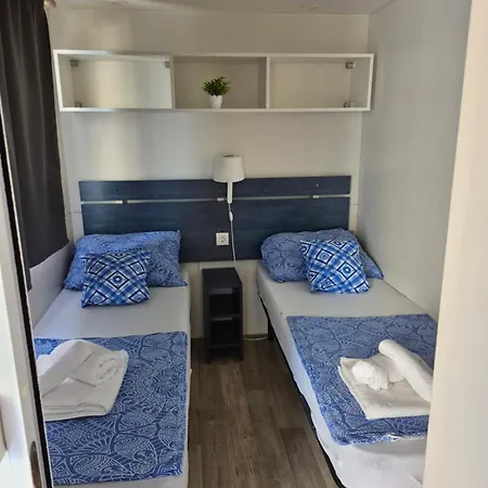 Campsite Mobile San Antonio *